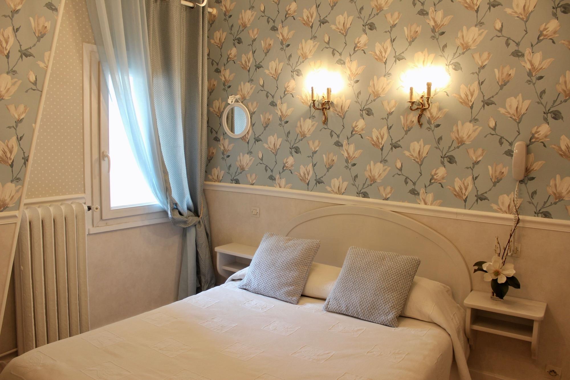 Hôtel Chopin Paris Extérieur photo